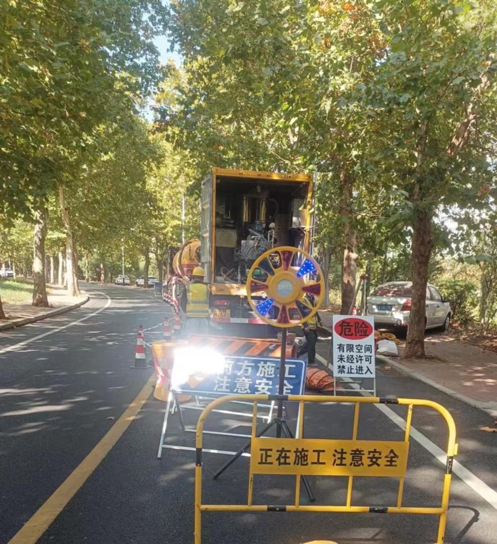 车4 (1).jpg